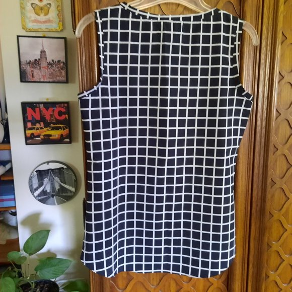 3/$15 Soda Pop Checkered Printed Tank Blouse - White/Black Size XS - Picture 8 of 16